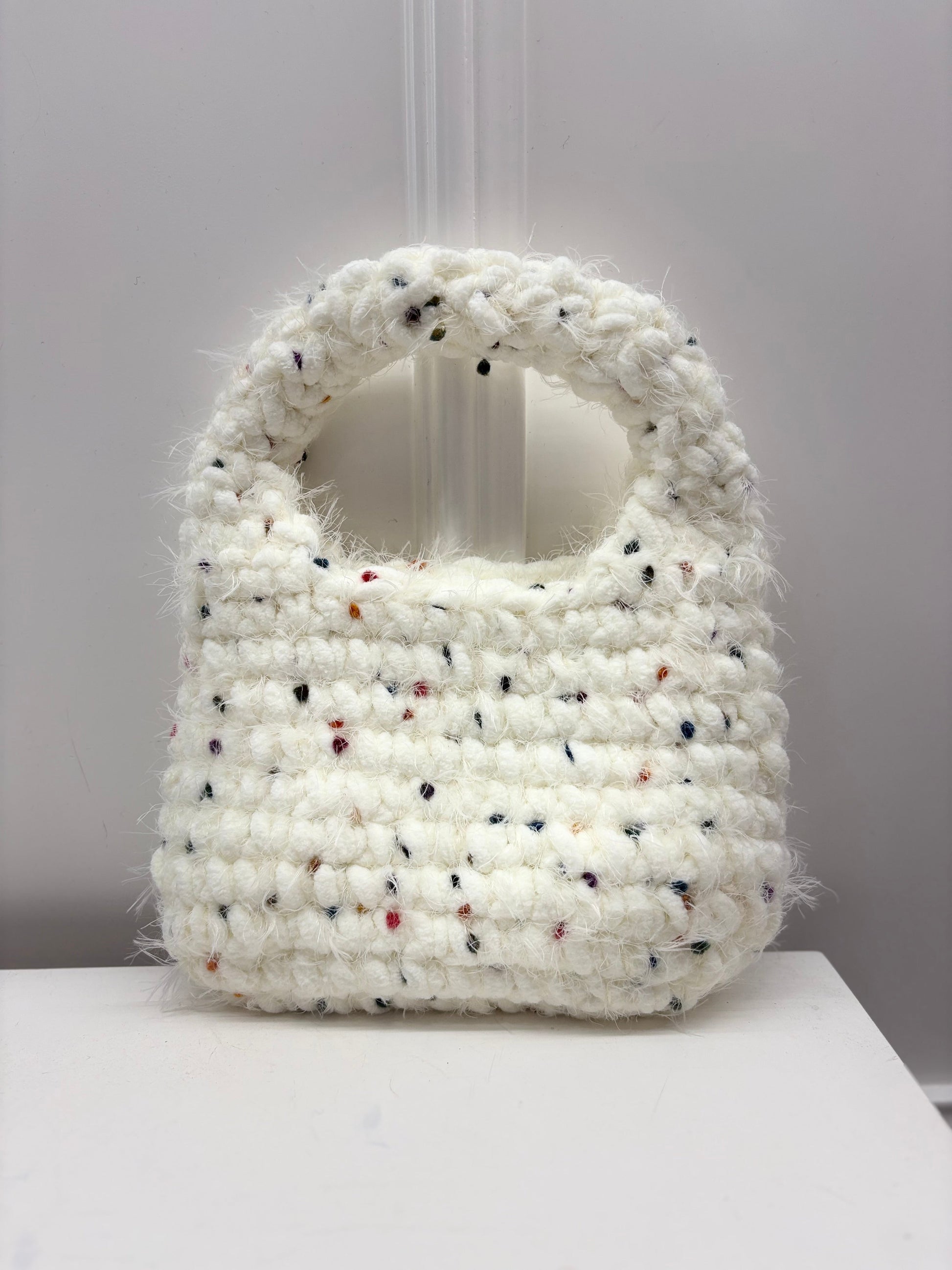 Lenè: Elegant and Timeless Design