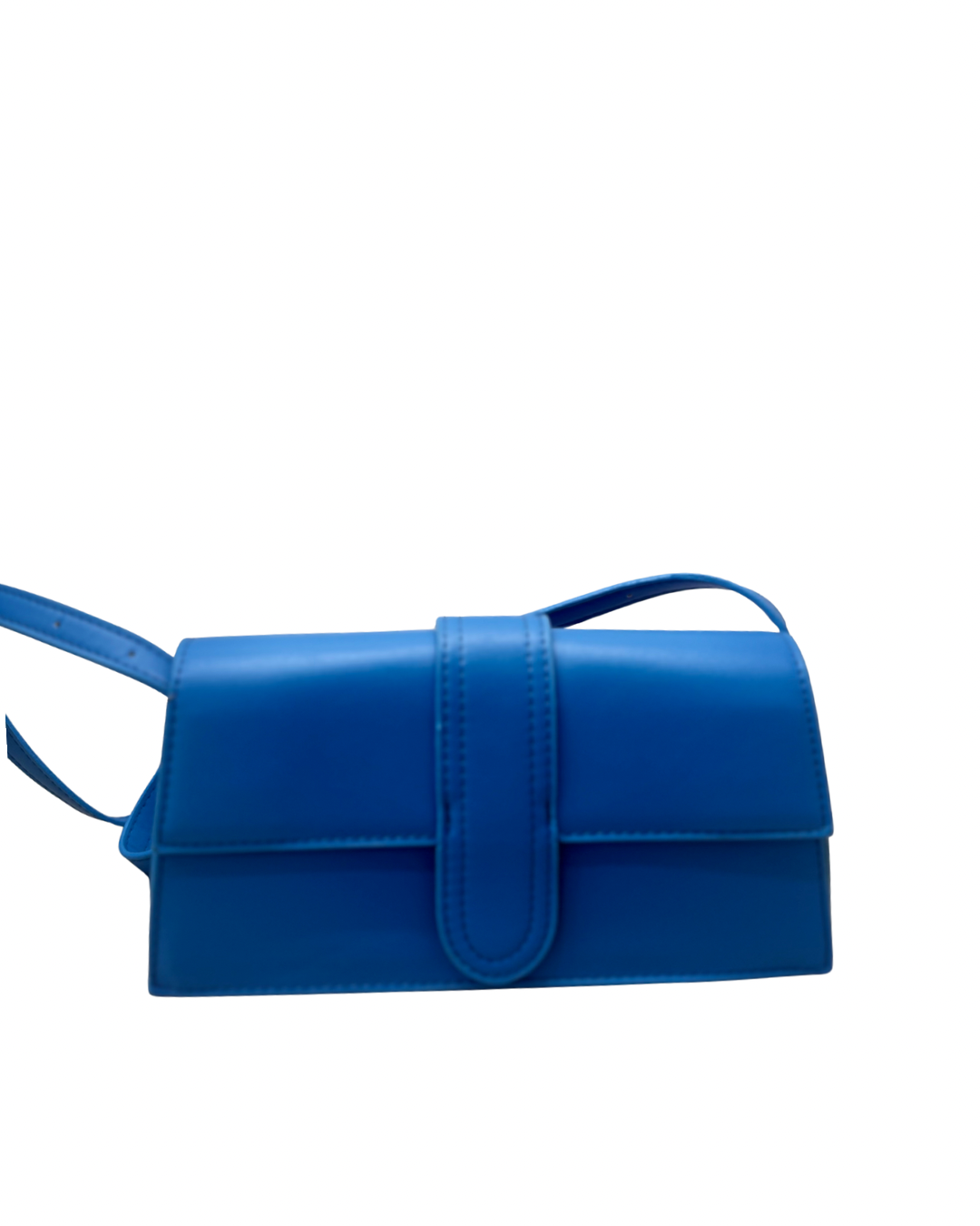 Cloe: Elegant and Stylish Accessory