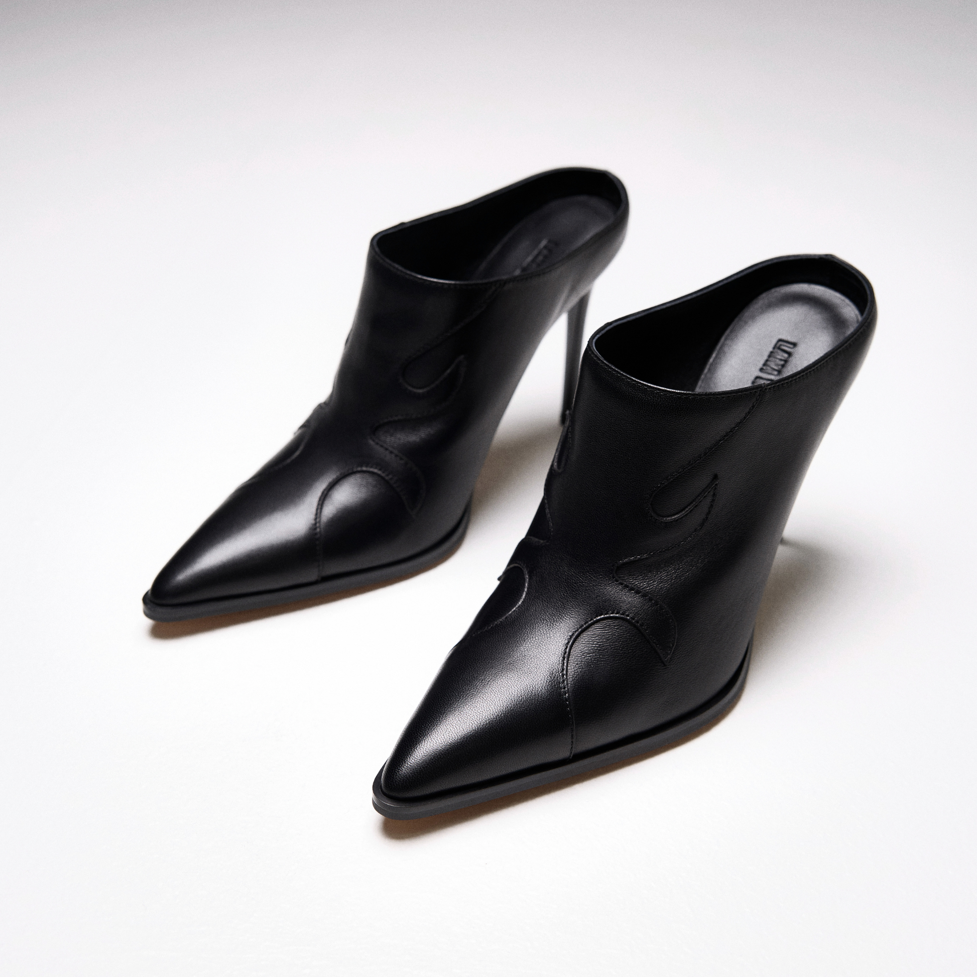 Joan Mule Black Leather