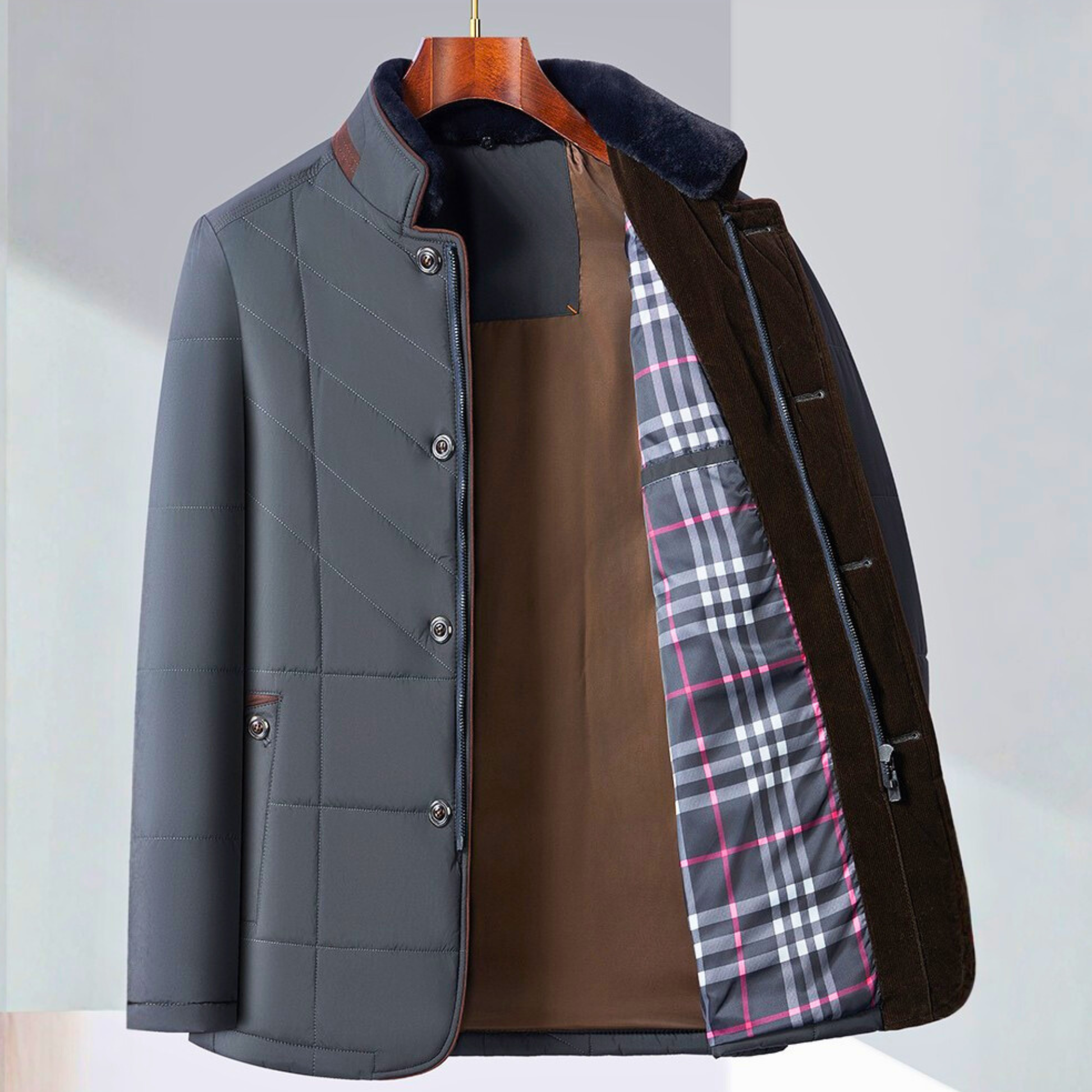 Kaput Belcourt s kvadratnim dezenom