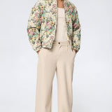 VELKÉ KALHOTY BENÁTKY