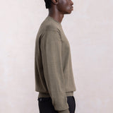 Další svetr - olivový