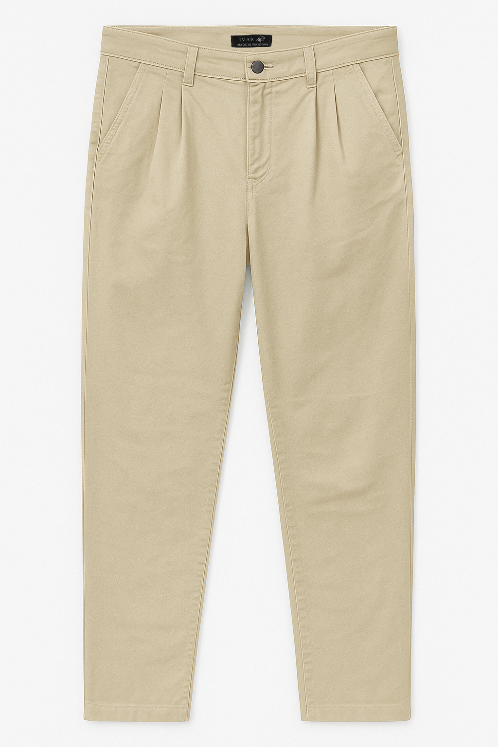 plisiranim detaljima