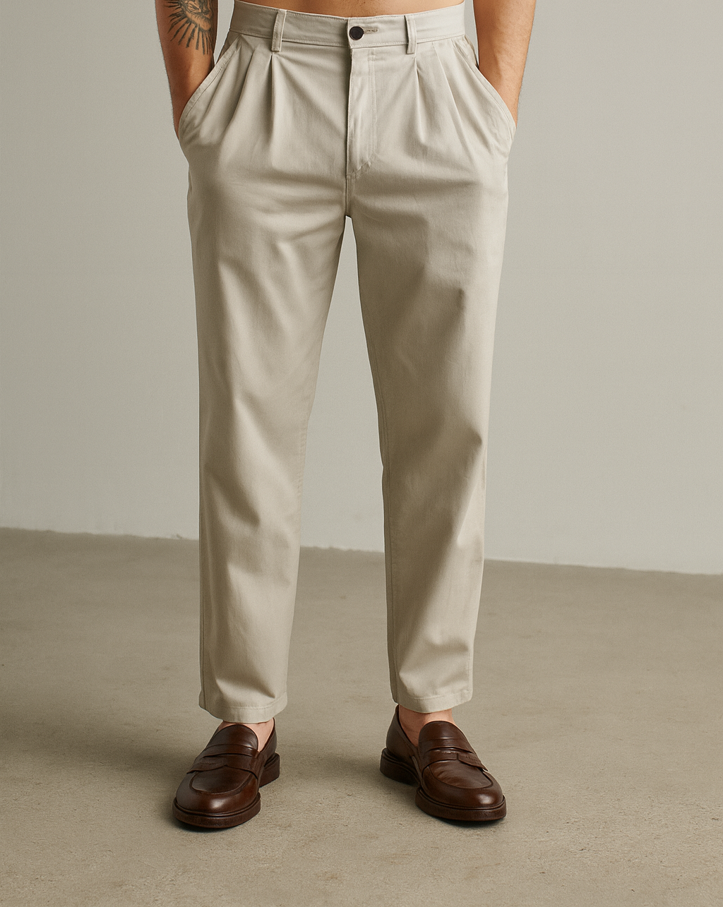 Tkanine Ravne Hlače