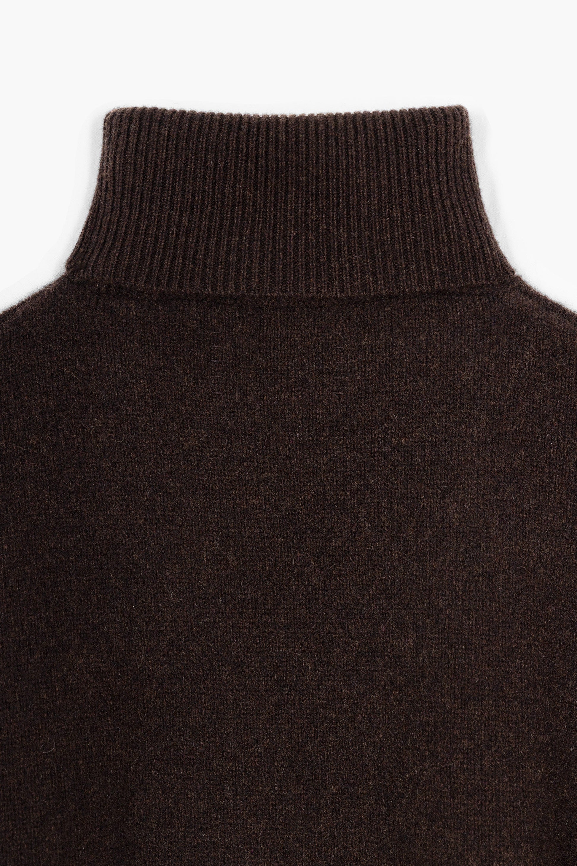 Opušteni Kašmir Turtleneck - Marron