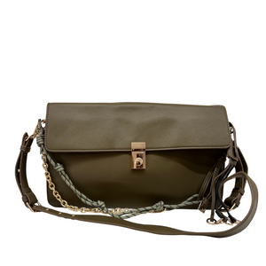 Miriam: Timeless Elegance