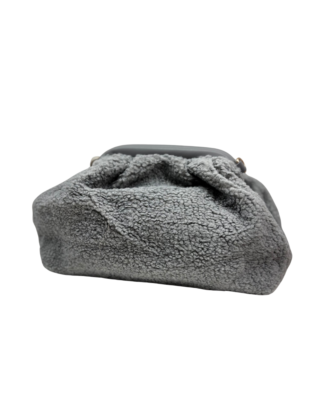 Lisa: A Stylish and Versatile Choice