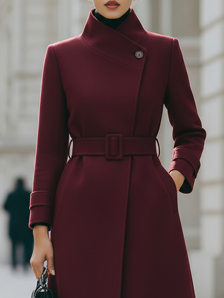 Elegantni Burgundski Vuneni Kaput s Pojasom