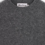 Tmavě šedý vlněný svetr