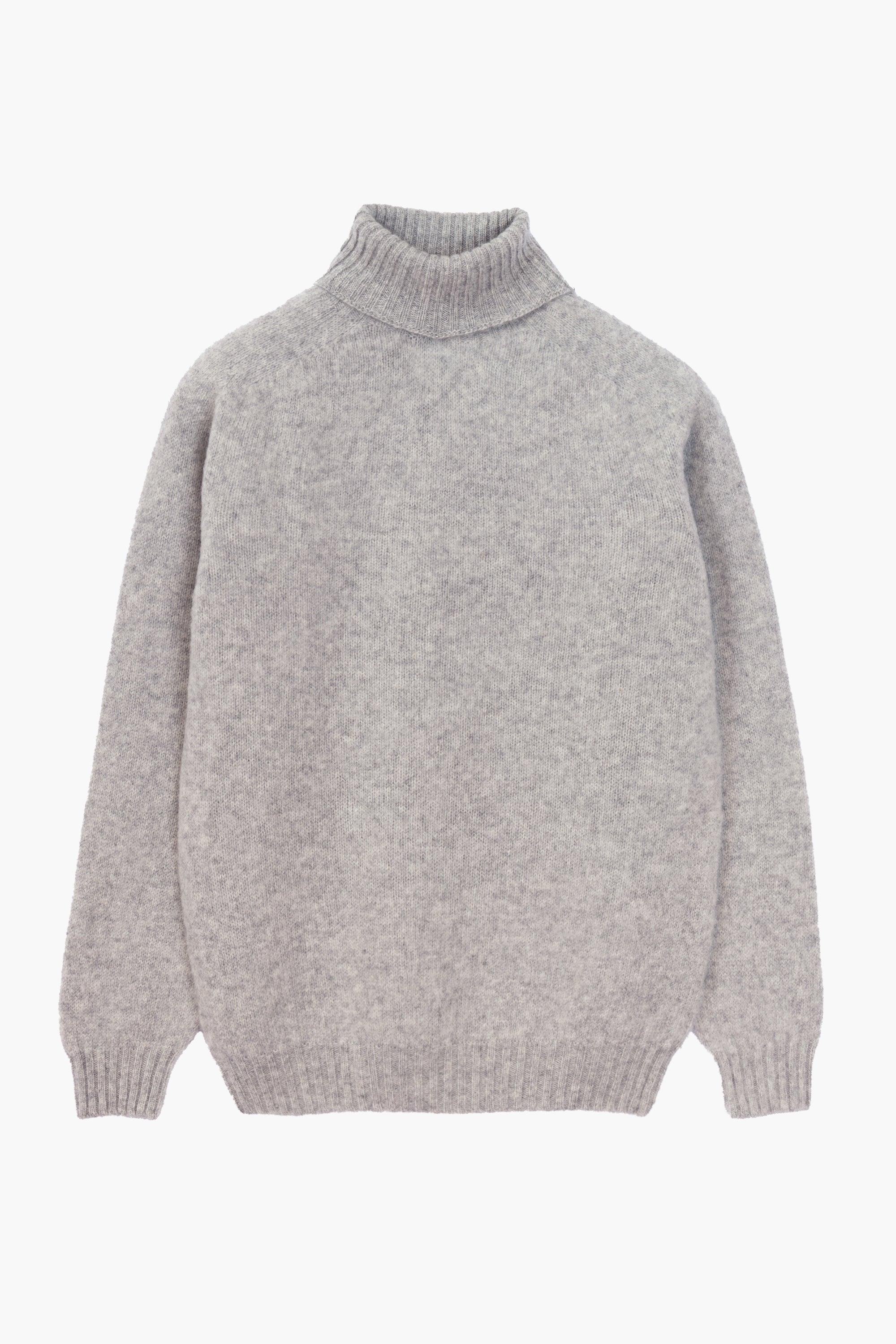 Shaggy Dog Turtleneck Sweater - Gray
