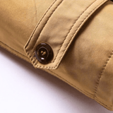 Klasický manažerský kabát s klopou