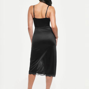 Haljina midi s čipkastim detaljima i cvjetnim uzorkom