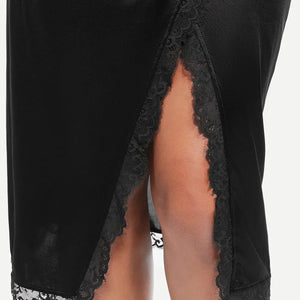 Haljina midi s čipkastim detaljima i cvjetnim uzorkom