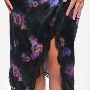 Haljina midi s čipkastim detaljima i cvjetnim uzorkom