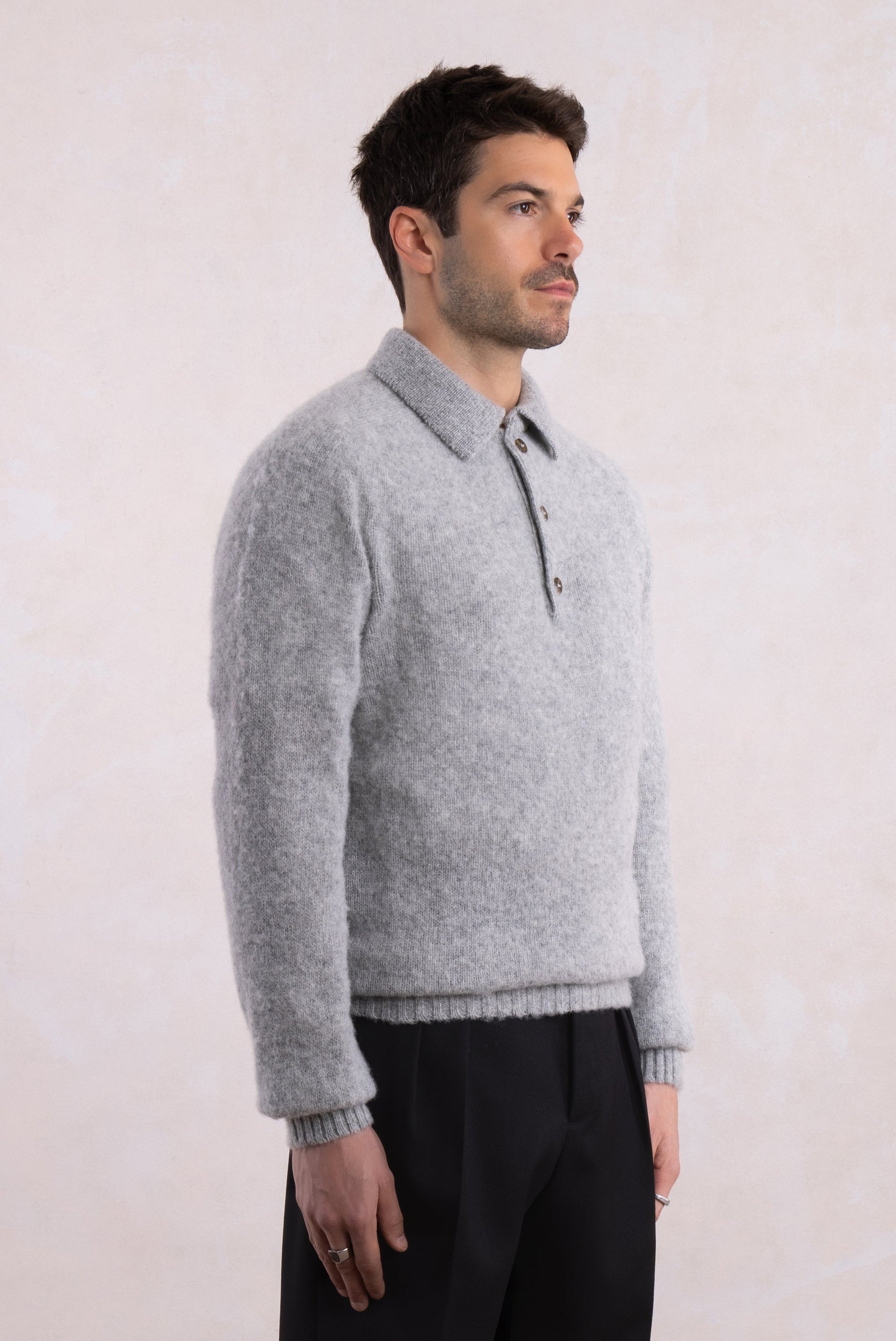 Pulover cu guler polo Shaggy Dog din lână - Gri