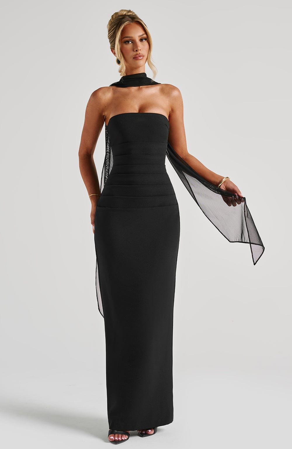 Yulia Maxi Haljina - Crna