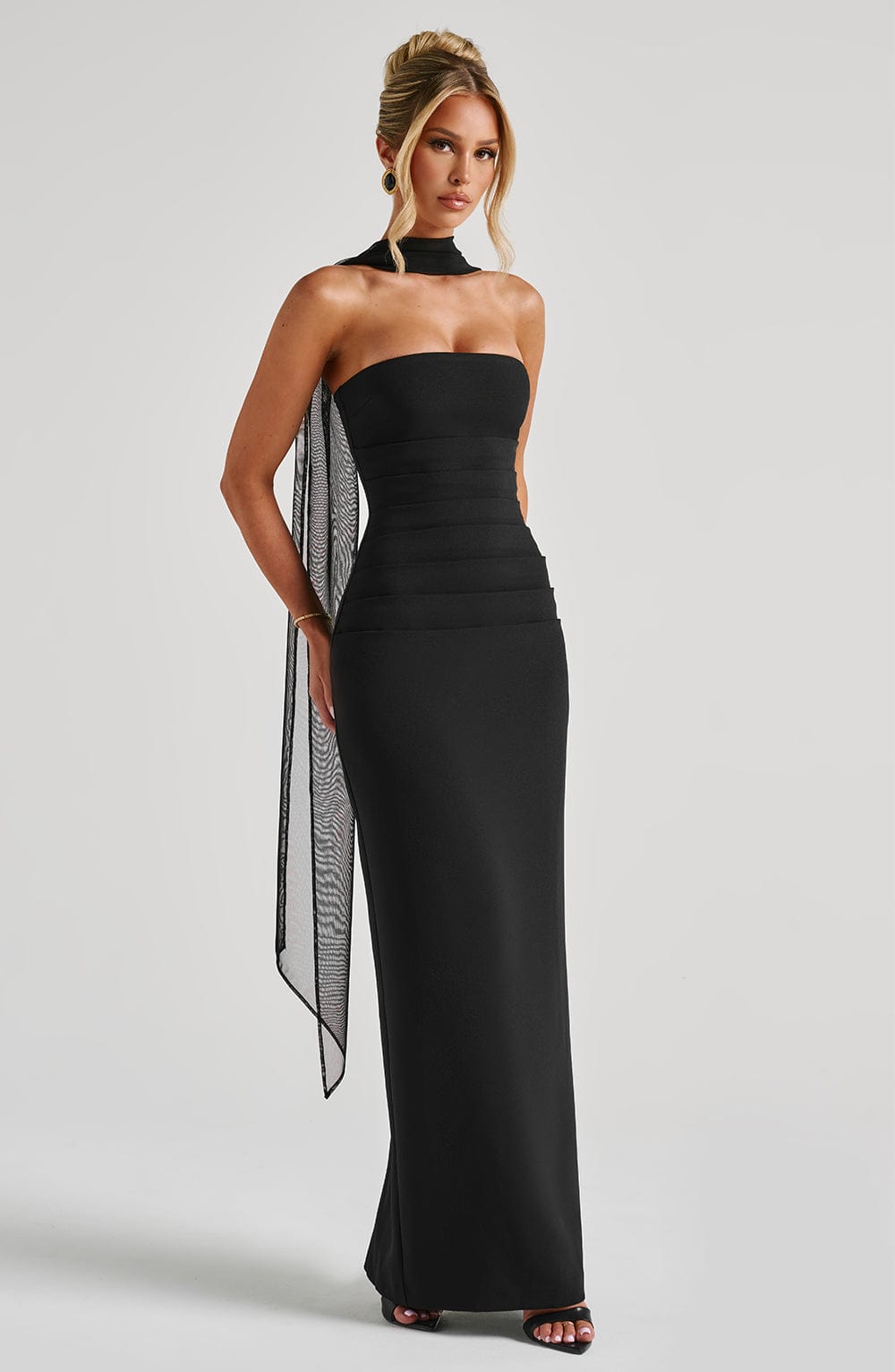 Yulia Maxi Haljina - Crna