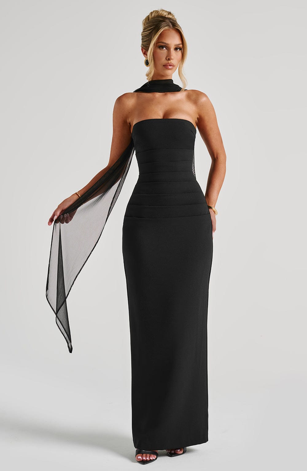Yulia Maxi Haljina - Crna